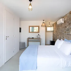 https://the-summit-of-mykonos.hotels-in-mykonosisland.net
