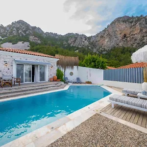 Alya Country Apart Otel