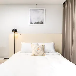 Apartment Urbanstay Cityhall, Busan