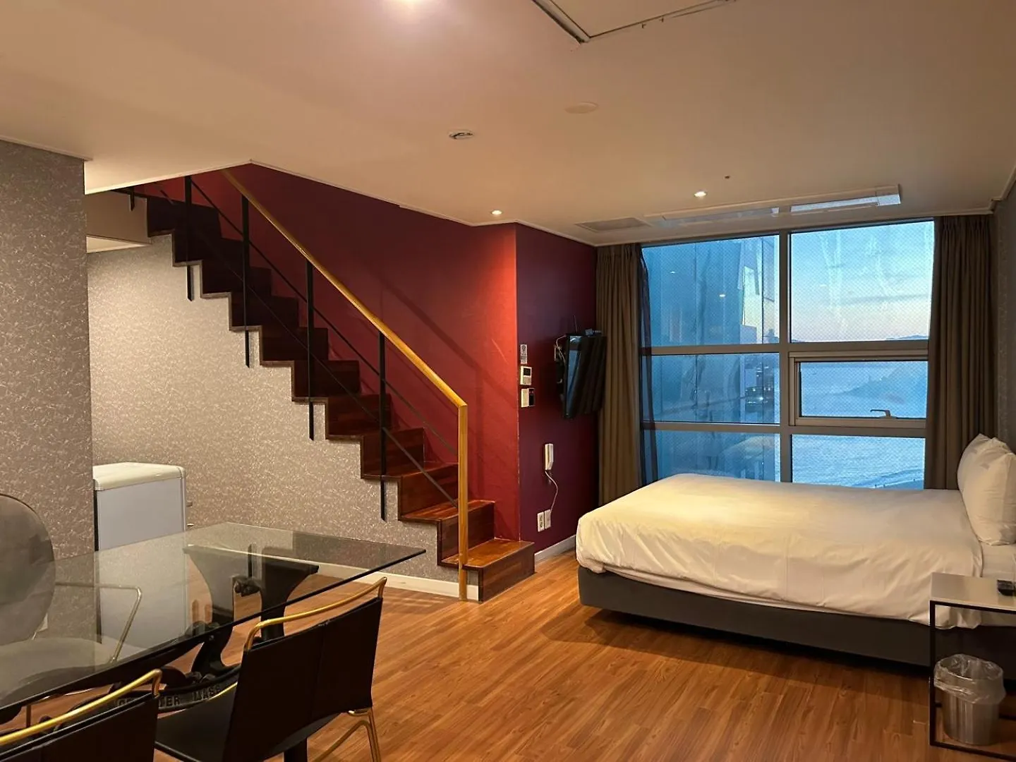 Elysia Boutique Hotel Пусан