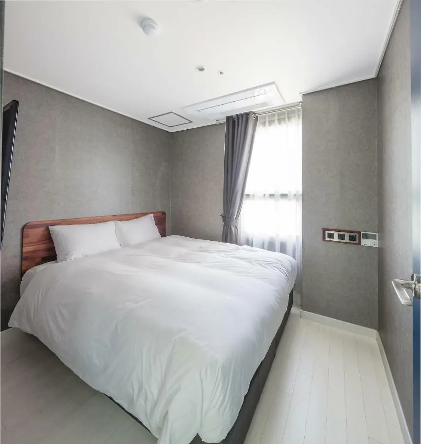 Elysia Boutique Hotel Пусан
