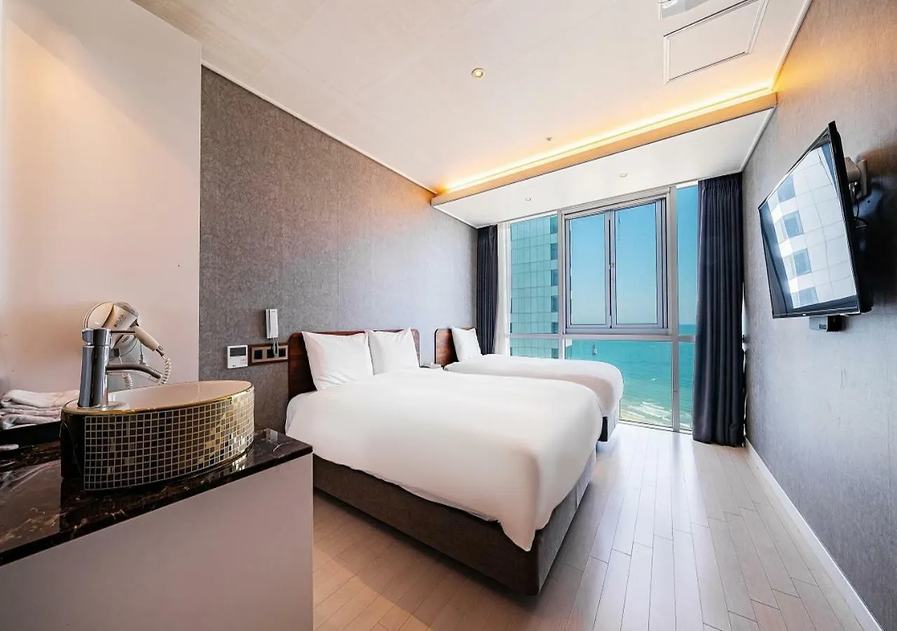 Elysia Boutique Hotel Пусан